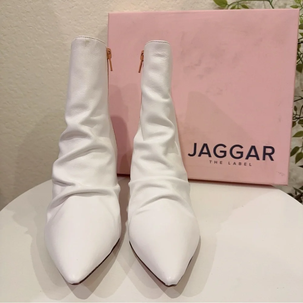 Jaggar White Pleated Leather Boots Kitten Heel Booties in Ivory NIB 37/39